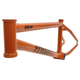 Fit Tom Dugan Signature Frame