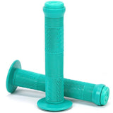 Merritt Billy Perry greift