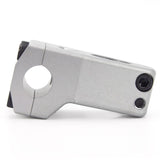 Animal USA machten den Stiel aus dem Stiel