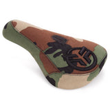 Federal Logo Mid Asiento con bordado elevado