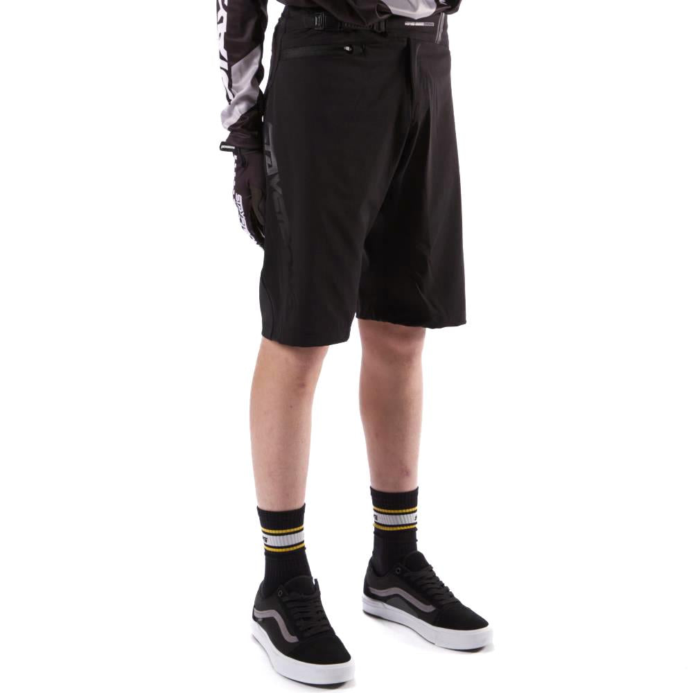 Stay Strong V2 Race Shorts - Schwarz/Schwarz