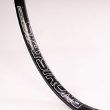 Stay Strong Reactiv 2 24 ", 36H Race Rand (1,75") - Front/ Schwarz